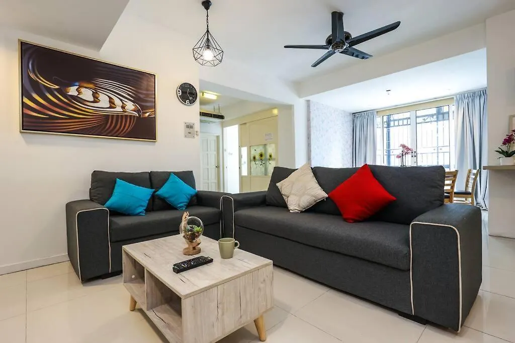 5 Sec To Pavilion Mall 16-23 People Fahrenheit Suites 88 Jalan Bukit Bintang Kuala Lumpur