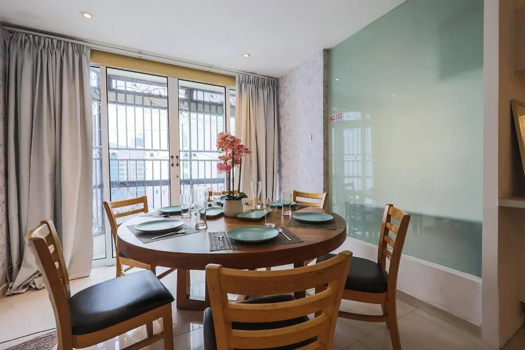5 Sec To Pavilion Mall 16-23 People Fahrenheit Suites 88 Jalan Bukit Bintang Kuala Lumpur