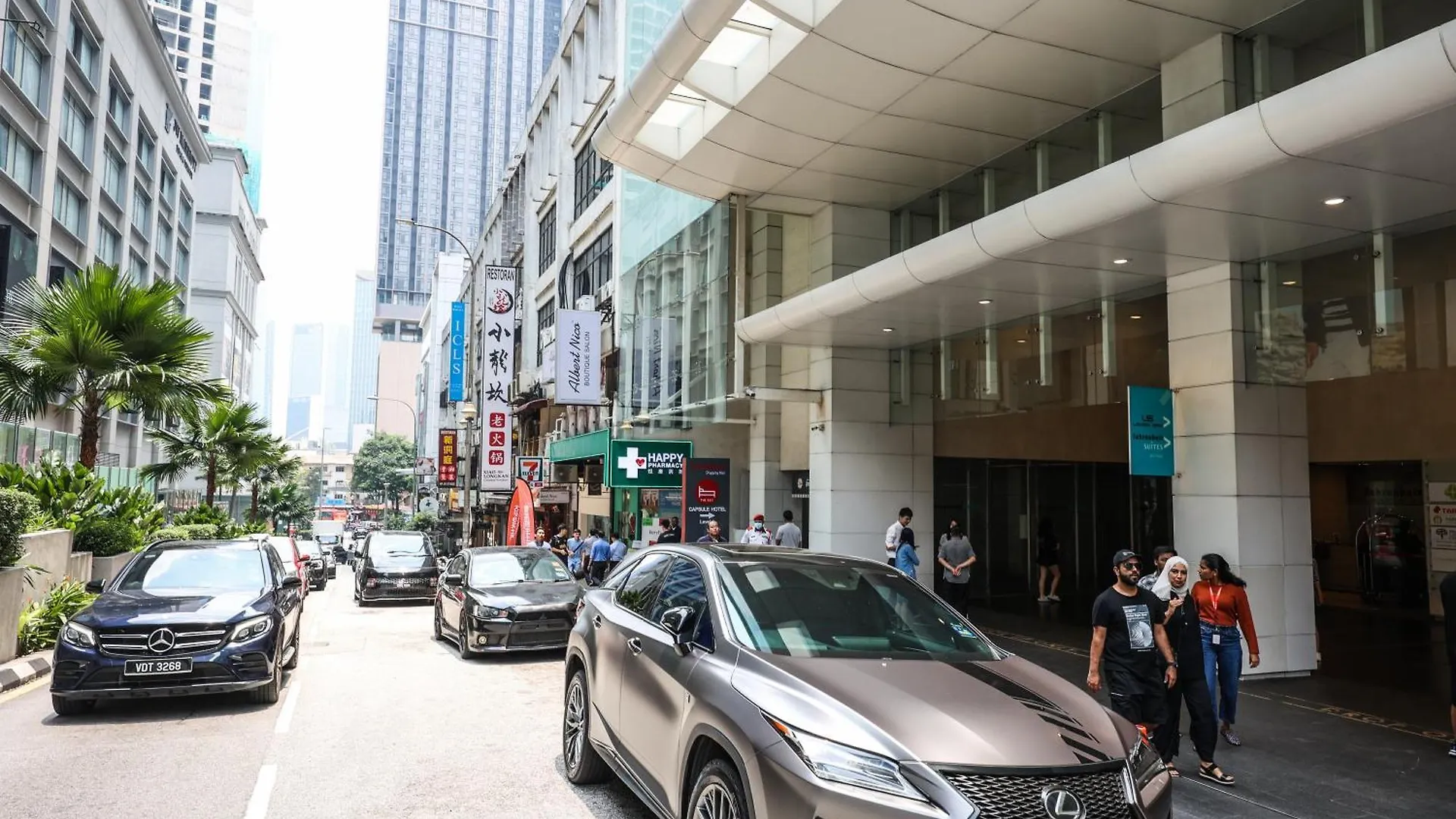 Apartment 5 Sec To Pavilion Mall 16-23 People Fahrenheit Suites 88 Jalan Bukit Bintang Kuala Lumpur