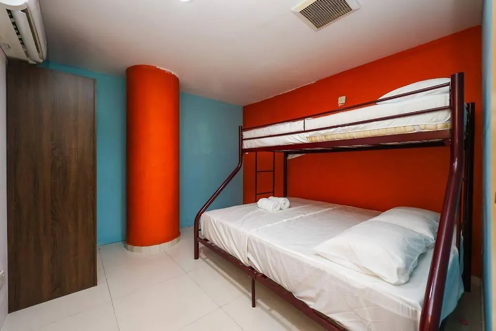 5 Sec To Pavilion Mall 16-23 People Fahrenheit Suites 88 Jalan Bukit Bintang Kuala Lumpur