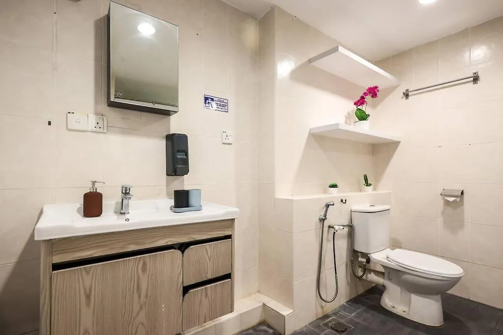 5 Sec To Pavilion Mall 16-23 People Fahrenheit Suites 88 Jalan Bukit Bintang Kuala Lumpur